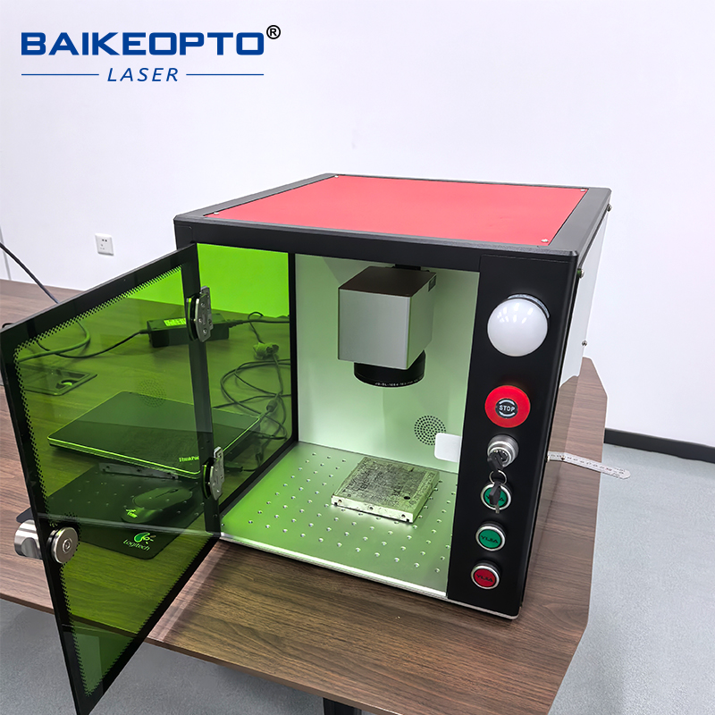 Incisore Laser a Fibra Compatt - Fiber Laser Marking Machine 30W recensione e prezzo